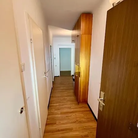 Nähe Lkh Und Der Med Uni * Graz